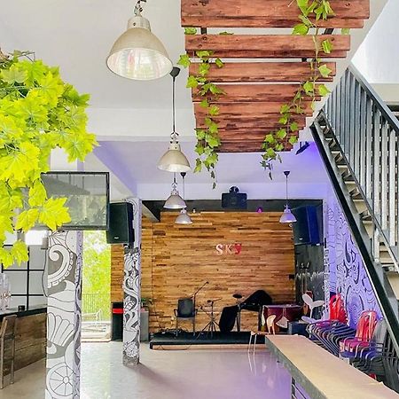 Sky Residence Tomohon RedPartner Exteriér fotografie