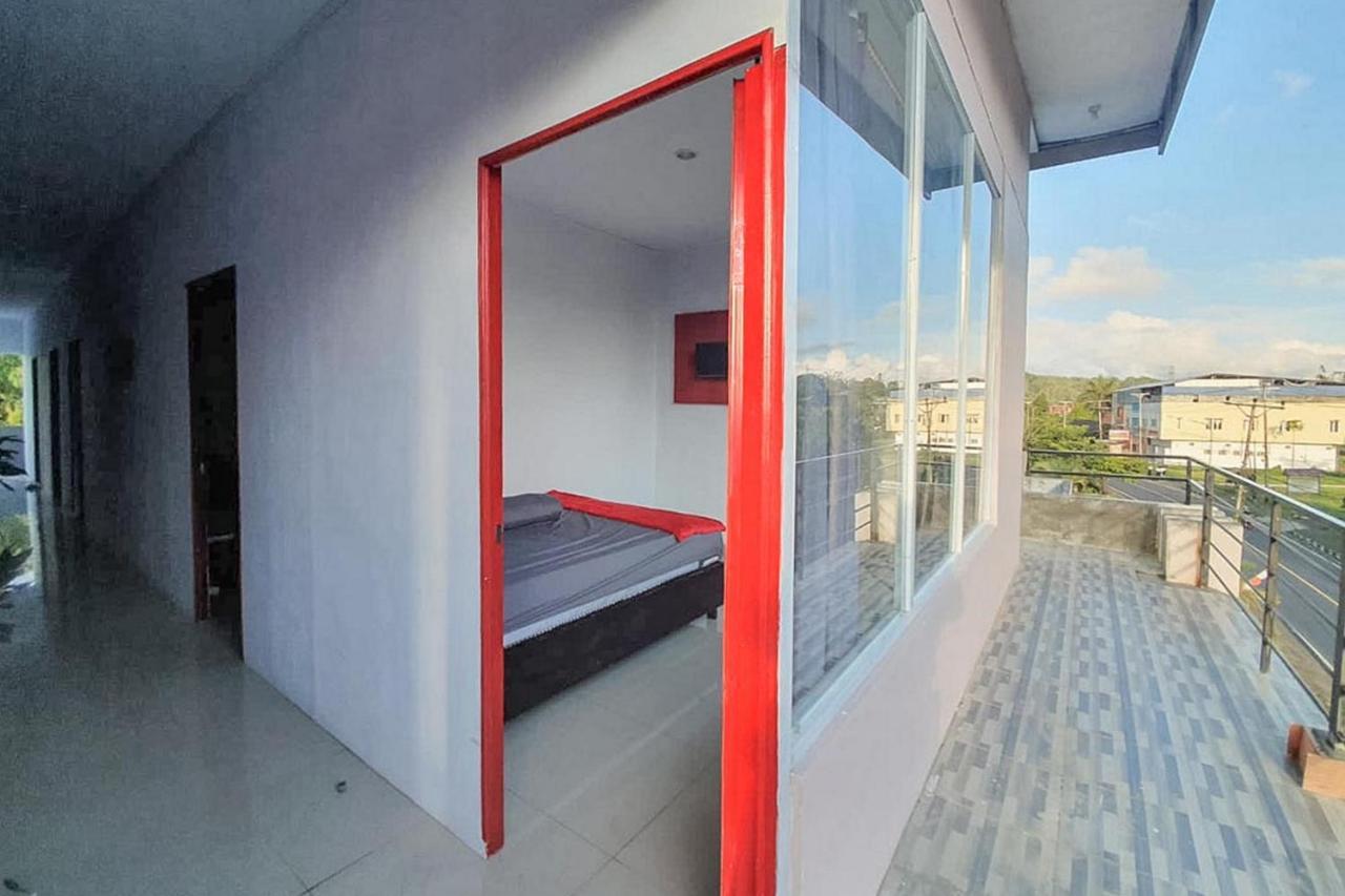 Sky Residence Tomohon RedPartner Exteriér fotografie